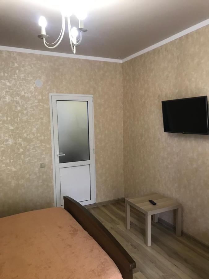 Sofell Hotel Pizunda Bagian luar foto