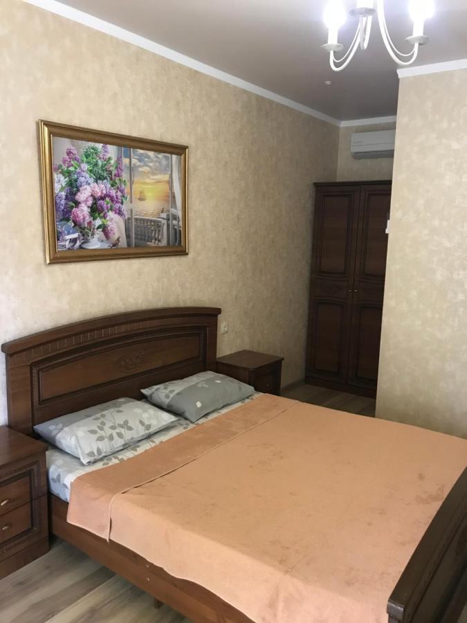 Sofell Hotel Pizunda Bagian luar foto