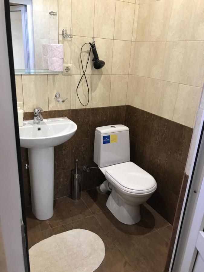 Sofell Hotel Pizunda Bagian luar foto
