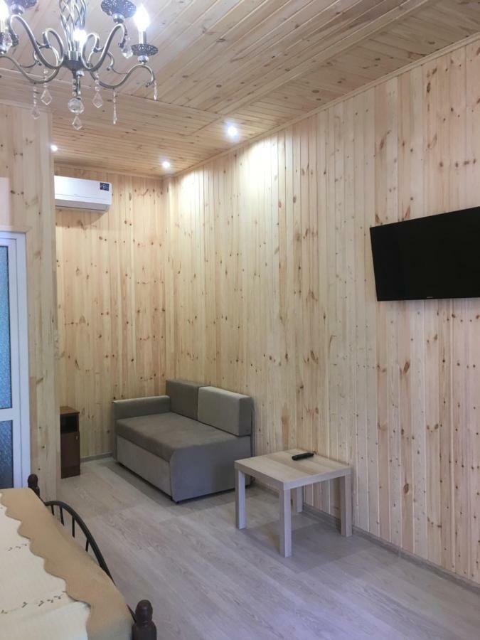 Sofell Hotel Pizunda Bagian luar foto